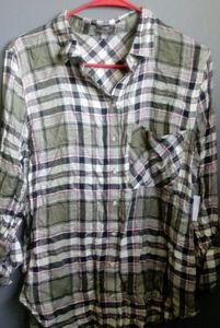 NWT Charlotte Russe plaid shirt